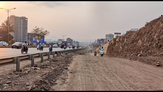 katraj chowk to navale bridge chowk bypass highway stretch poses risk for citizens
