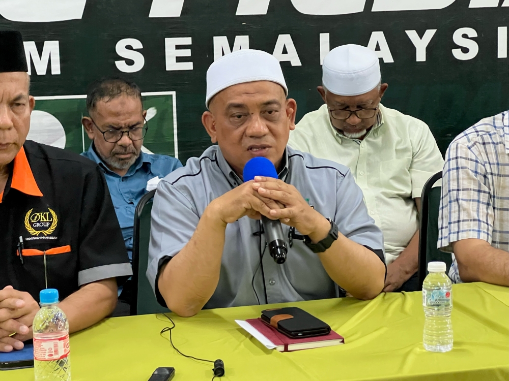 penang perikatan reps accuse state govt of sidelining their poor constituents