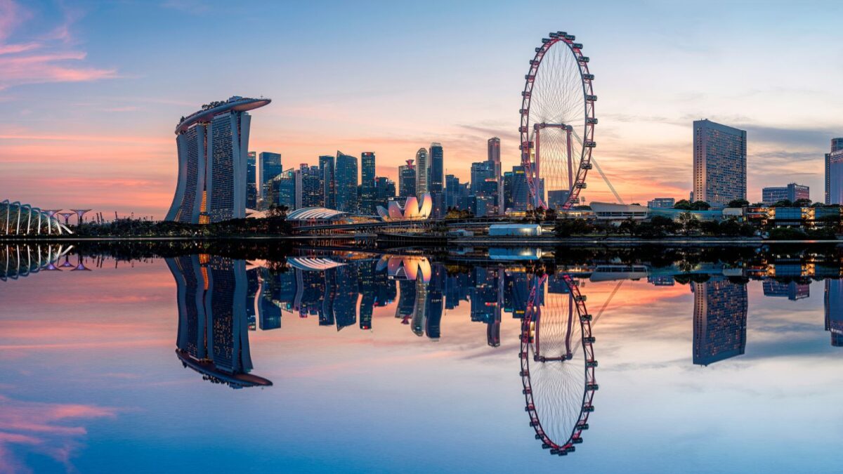 <p>Singapore’s skyline is a green, futuristic marvel, epitomized by the Marina Bay Sands and the SuperTree Grove at Gardens by the Bay. </p><p>This city-state has masterfully integrated nature with urban development, creating a skyline that is not only visually stunning but also environmentally sustainable.</p>