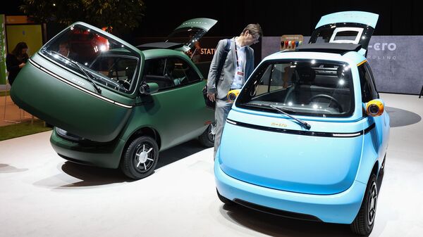 is this the world's tiniest ev? moped license valid to drive this swiss car