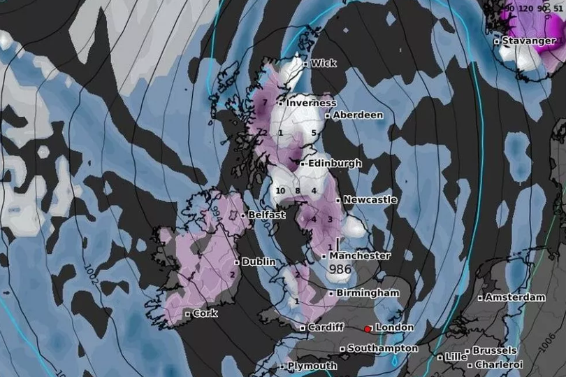 Met Office Breaks Silence As Map Shows 650-mile Snow Bomb Hitting UK