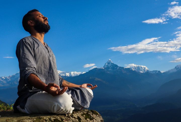 <p>Enhance your spiritual cognizance at Rocky Mountain Zen Retreat. Yoga meets rugged beauty as you flow through pine-scented air. After a mountain pose, hike to alpine lakes, embracing inner and outer peaks. It’s where the Rockies echo your serenity.</p>