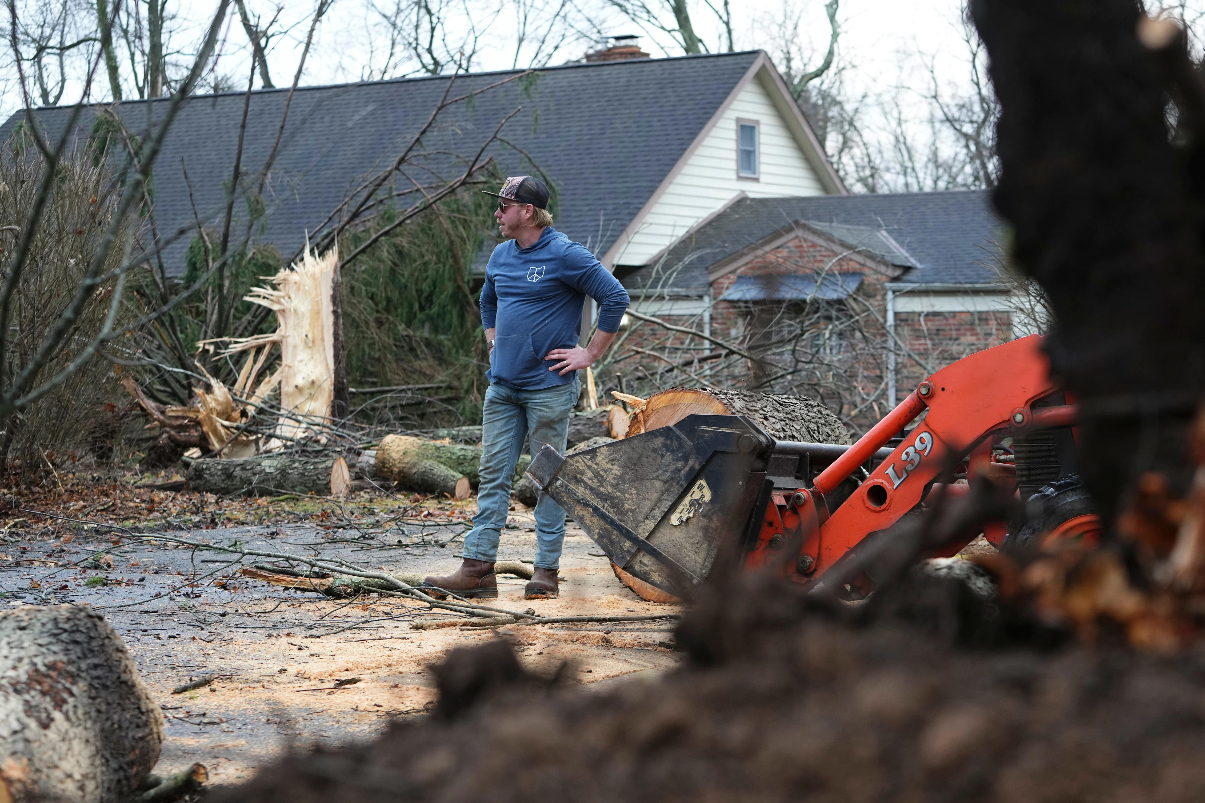 'i was stunned.' central ohio homeowners assess tornado damage