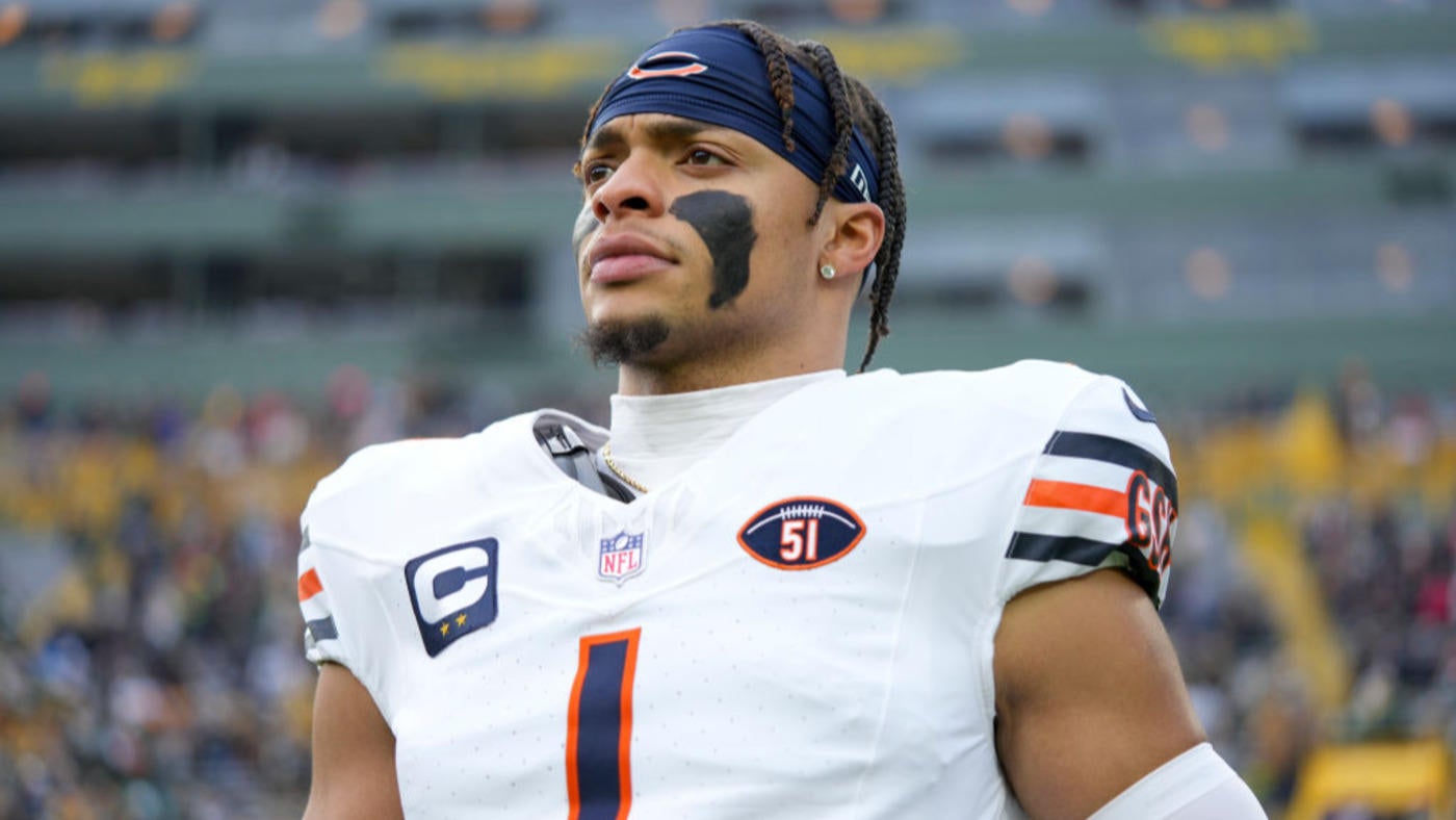 justin fields' manager posts video hinting where bears qb could be traded