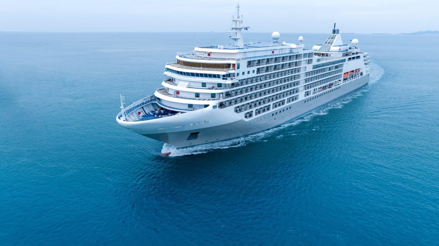 See the Harrowing Footage of a Massive Wave Slamming into a Cruise Ship