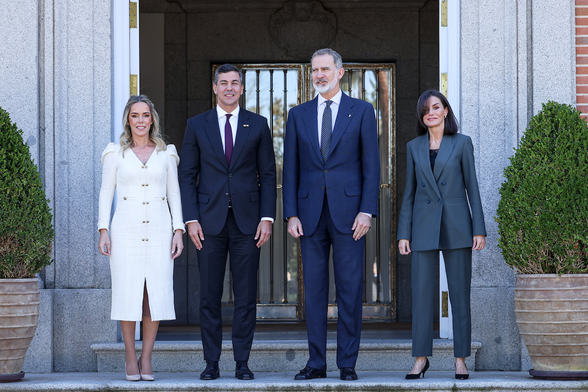 la reina letizia estrena corte de pelo: ¡está en tendencia y vas a quererlo ya!