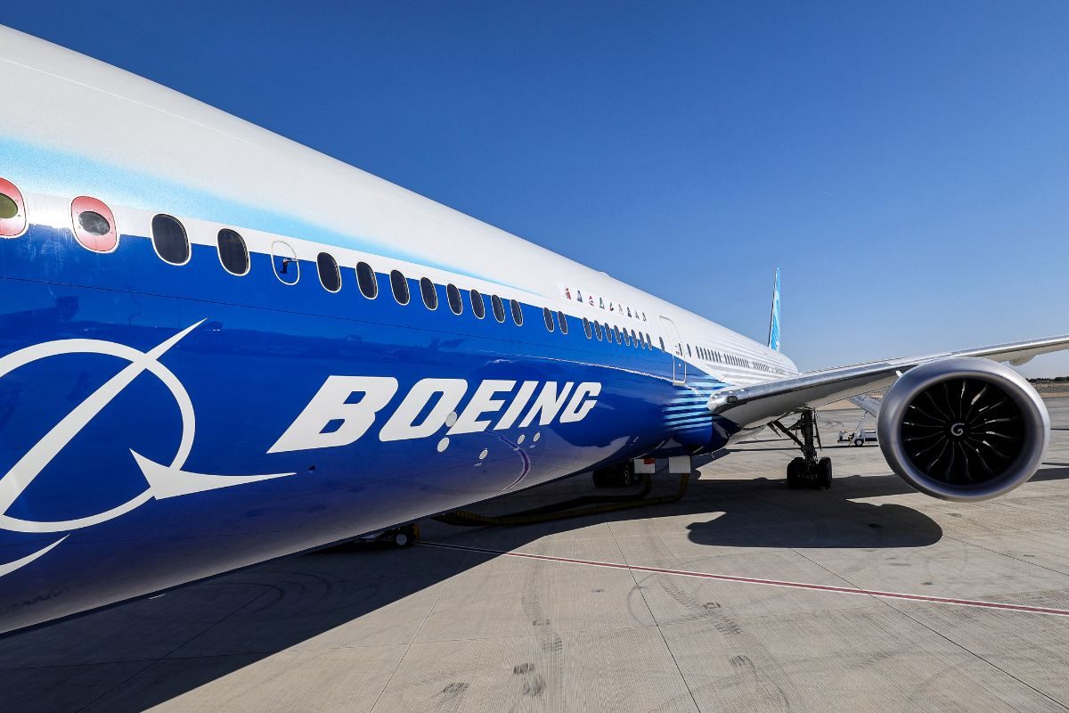 another boeing whistleblower, who raised 'concerns about 737 max defects', has died