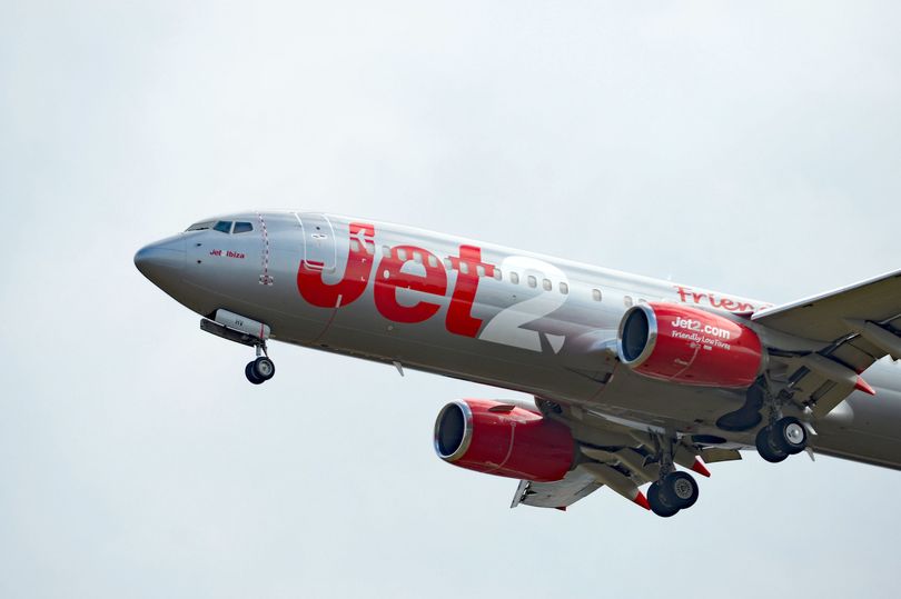 food and drinks banned from jet2, ryanair, british airways, easyjet and tui planes