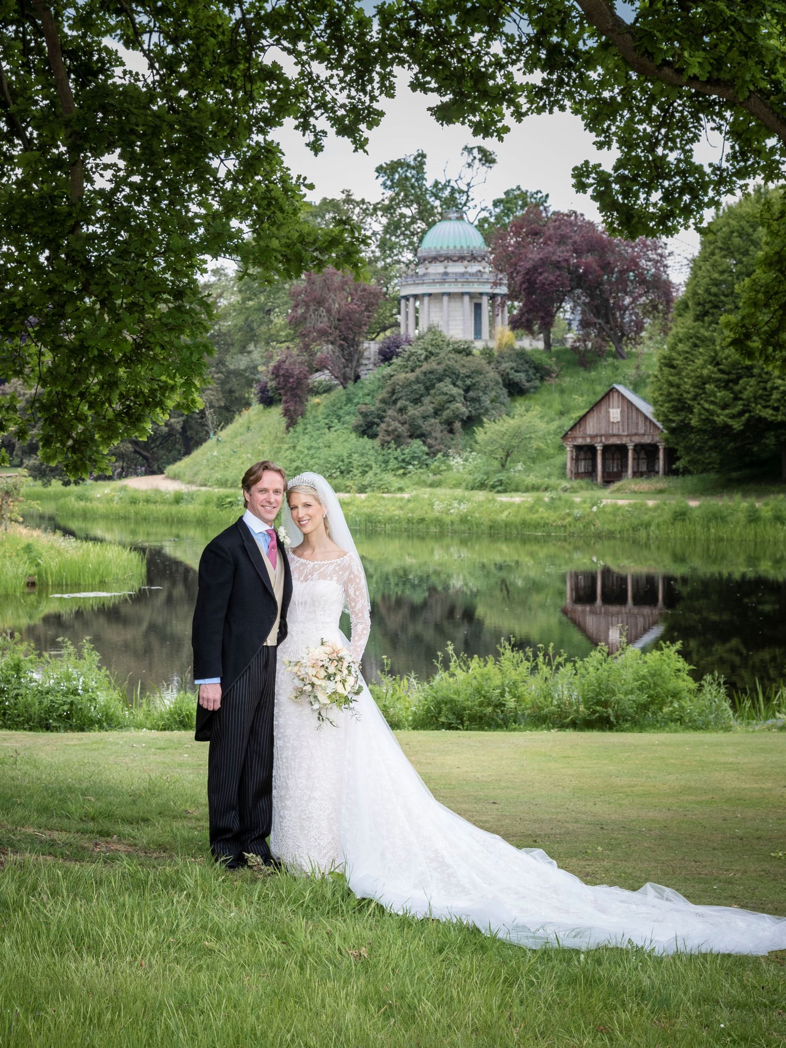 así fue la boda del fallecido thomas kingston y gabriella windsor hace 5 años: de los invitados al vestido de la novia y la tiara
