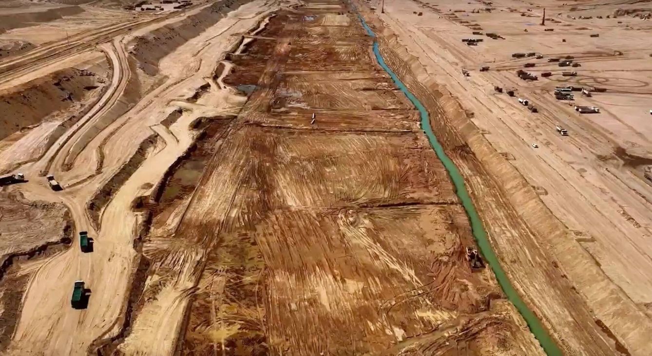 el vídeo que muestra el estado actual de 'the line': el rascacielos saudí de 170 km de largo