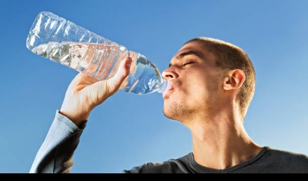 awas overhidrasi, ini 5 tanda terlalu banyak konsumsi air