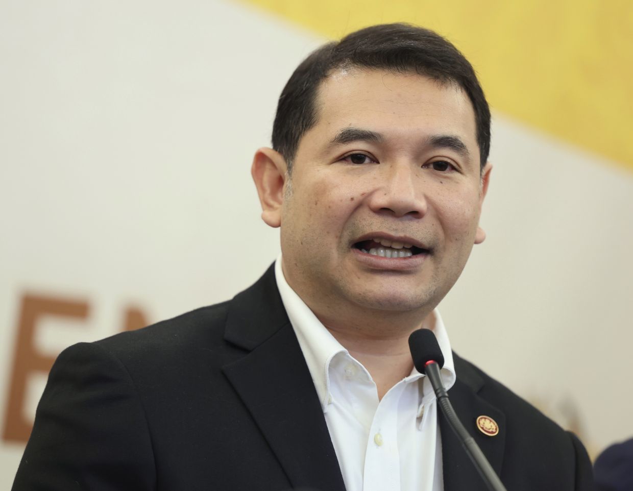 anti-rent seeking act to be tabled at end of year, rafizi tells parliament