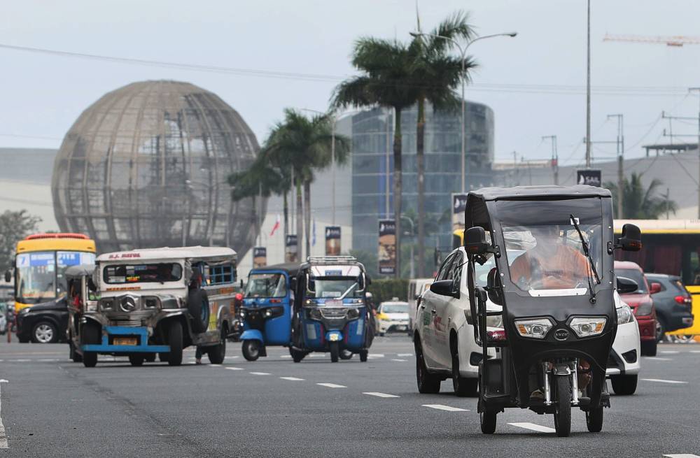 marcos orders mmda to give grace period before e-trikes ban
