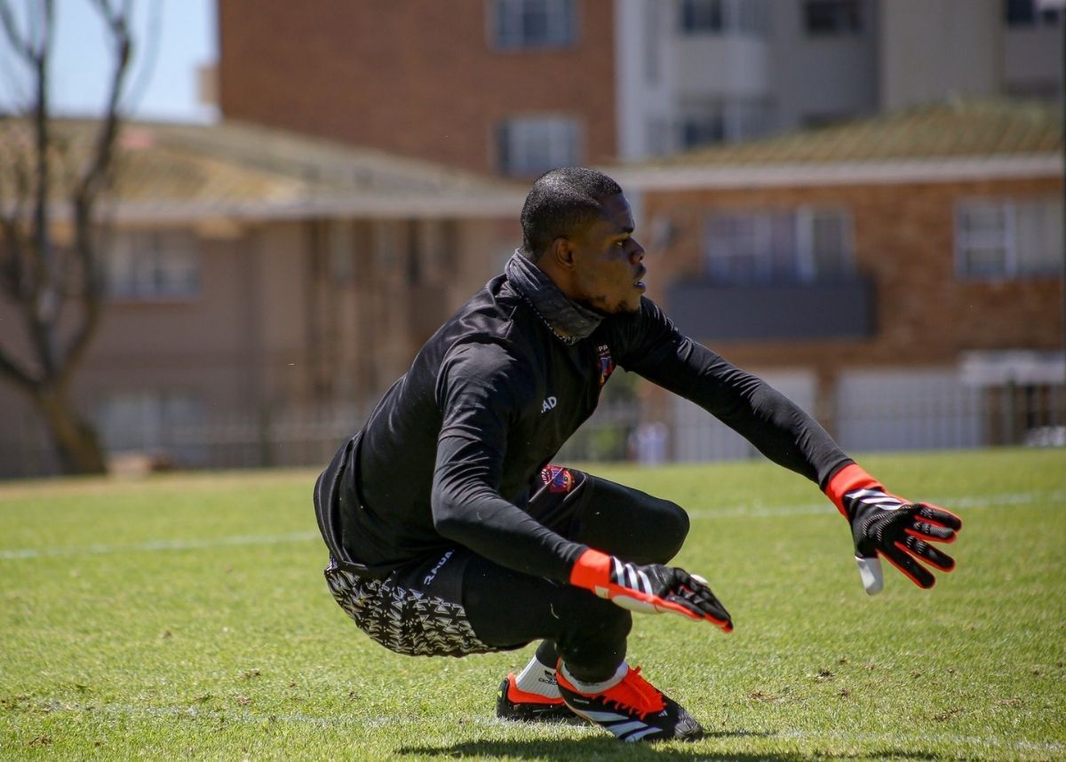 chippa confirm talks for kaizer chiefs target