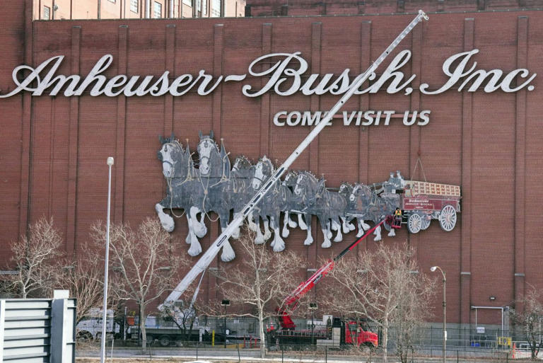 AnheuserBusch, Teamsters reach tentative agreement to avert strike