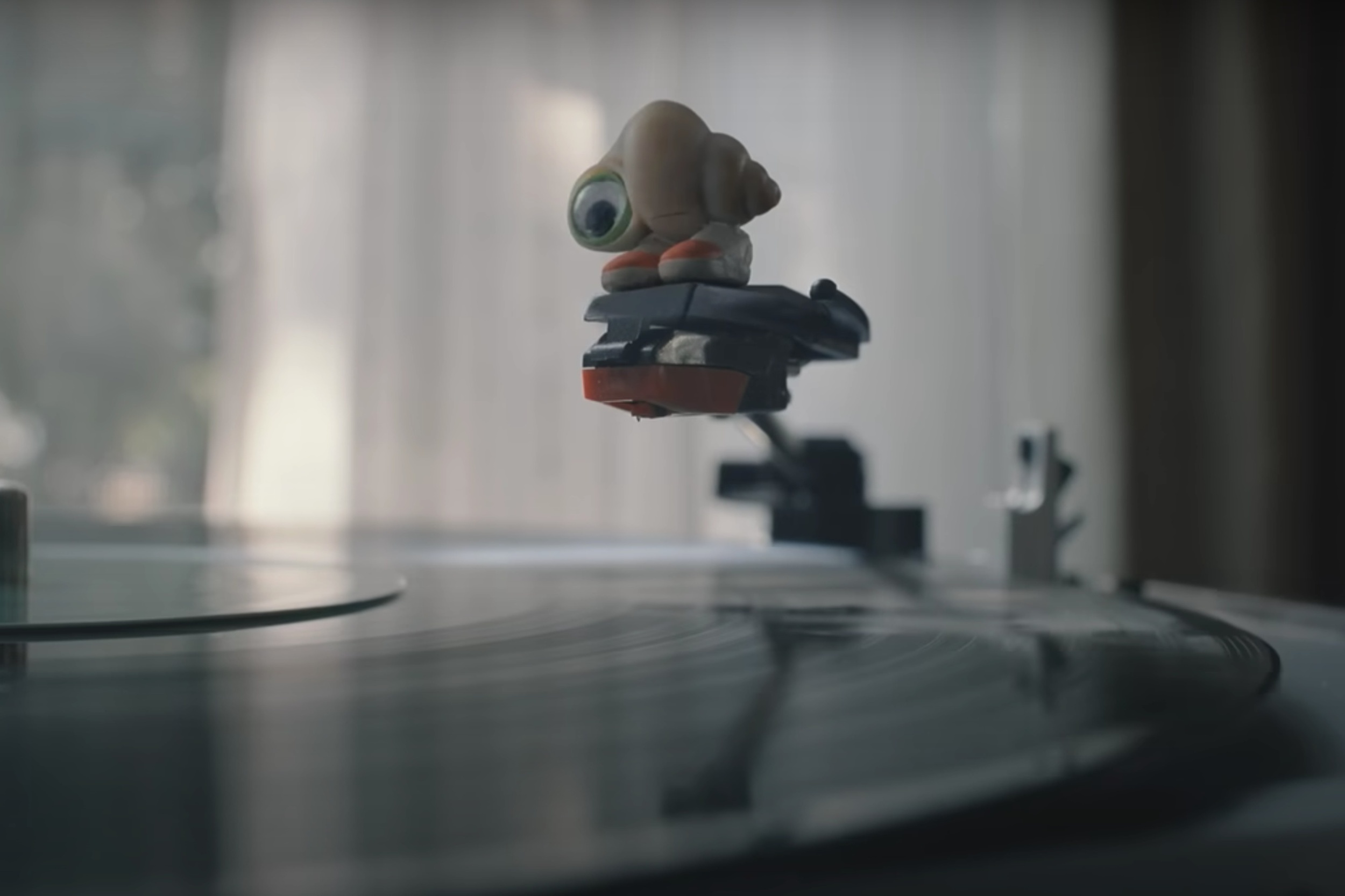 <p>From A24, <em>Marcel the Shell with Shoes On</em> is a stop-motion animated/live-action hybrid film that is the independent studio’s most family-friendly outing. Based on a series of short films, the feature follows Marcel, a tiny mollusk shell searching for his family. Living in an Airbnb, a documentary filmmaker captures Marcel’s story as it reaches millions of people worldwide. Life-affirming and ridiculously adorable, Marcel and his spirit will melt your heart.</p><p>You may also like: <a href='https://www.yardbarker.com/entertainment/articles/the_best_pop_songs_of_the_1990s_022824/s1__39688363'>The best pop songs of the 1990s</a></p>