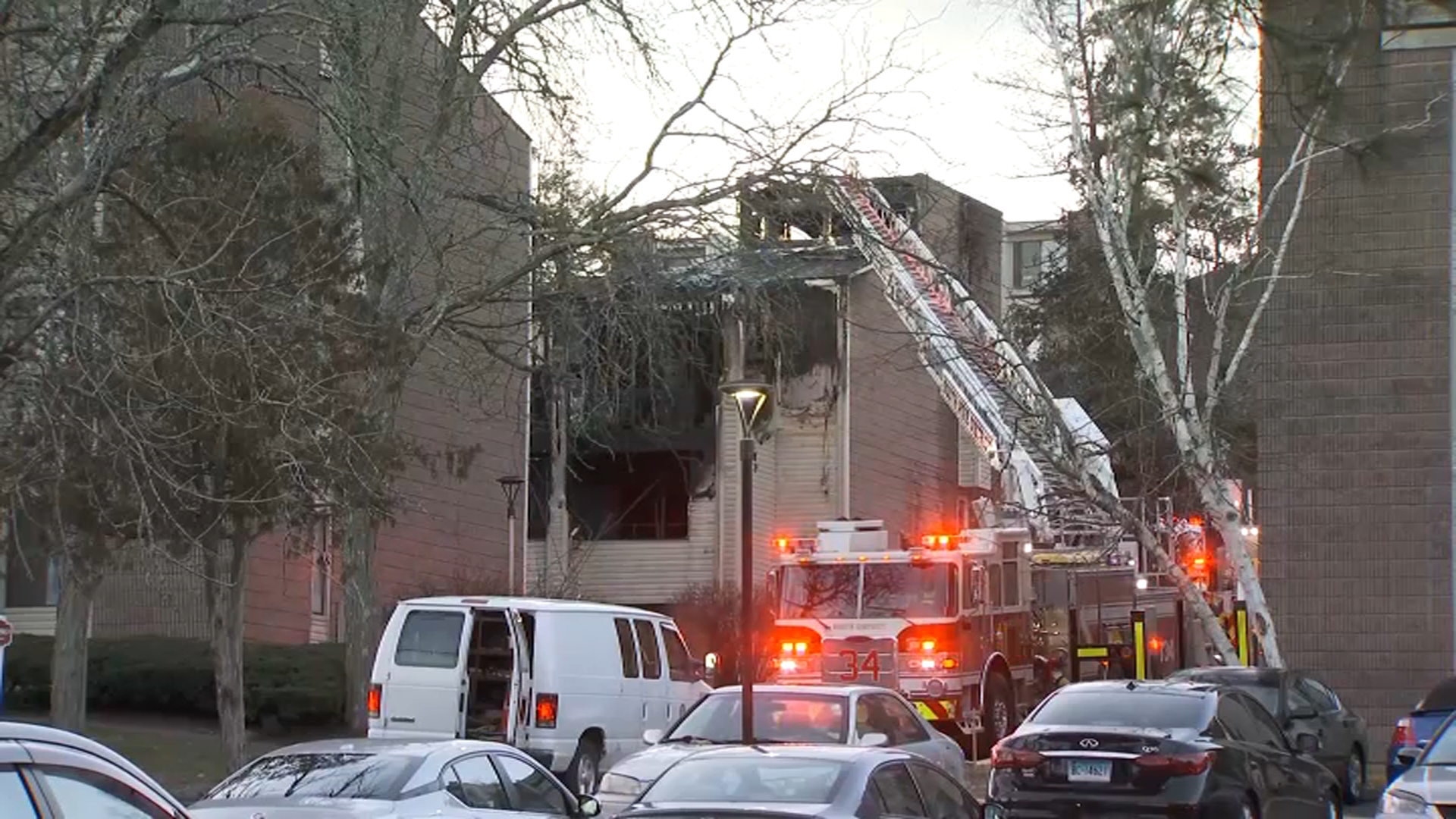 Fire Destroys Several Units At Condo Complex In Middletown