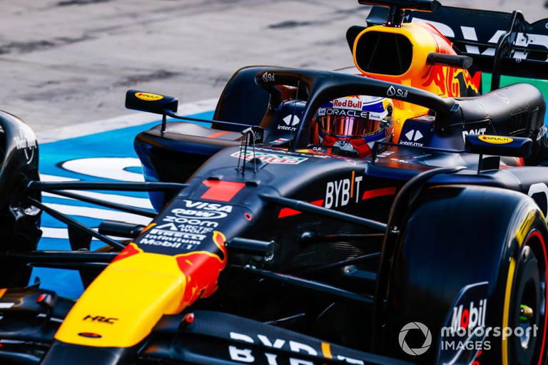 F1 Bahrain GP: Ricciardo quickest in first practice from Norris and Piastri