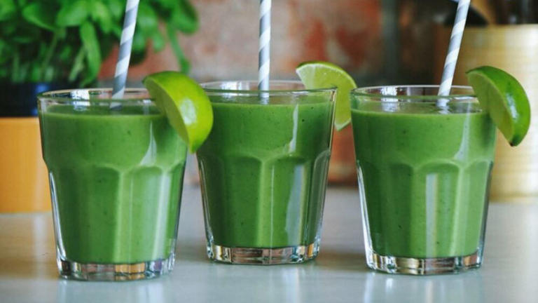 13 jugos verdes para adelgazar y quemar grasa - ¡Las mejores recetas!