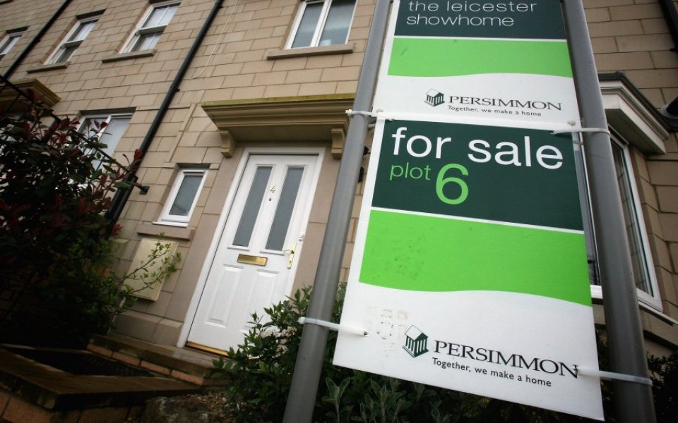 house sales fall to lowest level since 2013