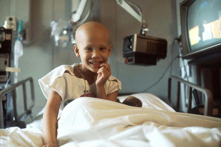 Médecine : Lucas, 13 ans, survit miraculeusement à un cancer du cerveau incurable BB1j6uRS