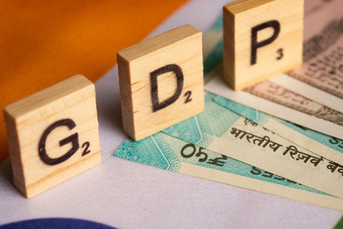 india's q3 gdp grows 8.4%, beats all expectations: official data