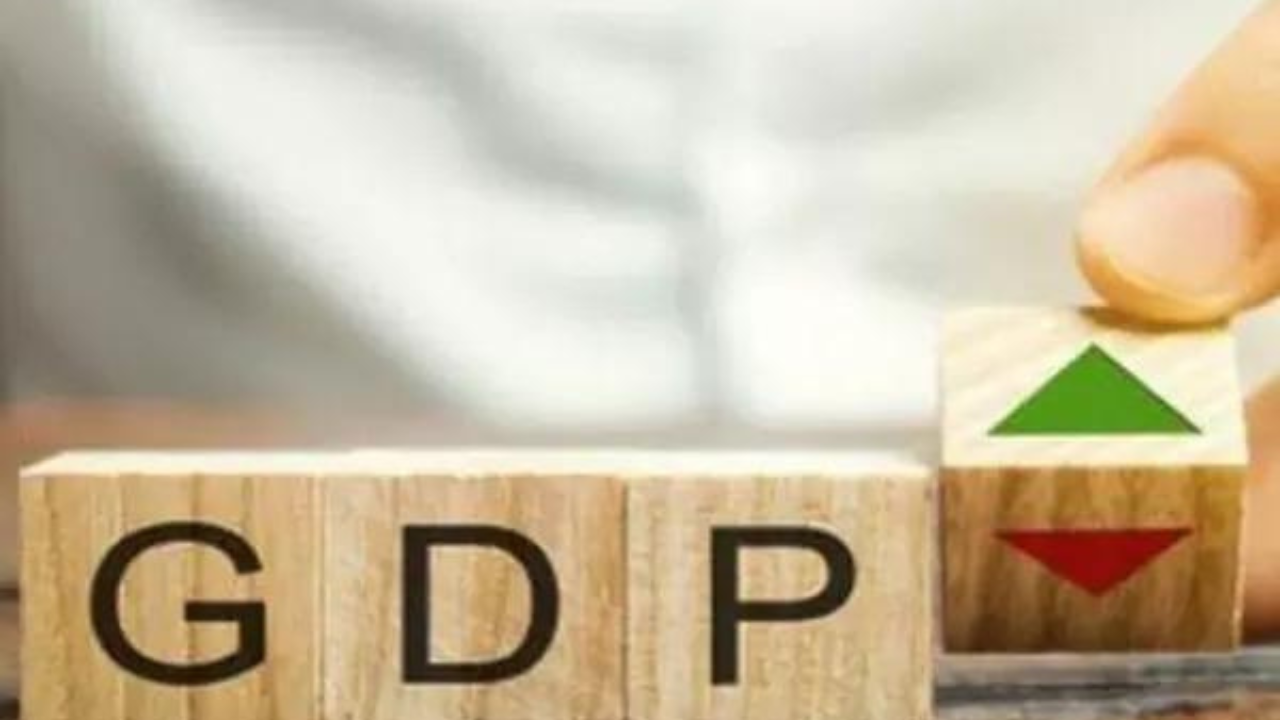 gdp at 8.4% in q3, fy24 growth pegged at 7.6%