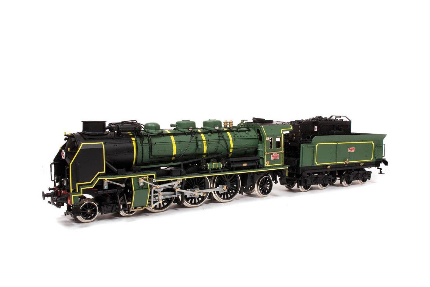 amazon, best model train sets to build your own iconic miniature railway scene