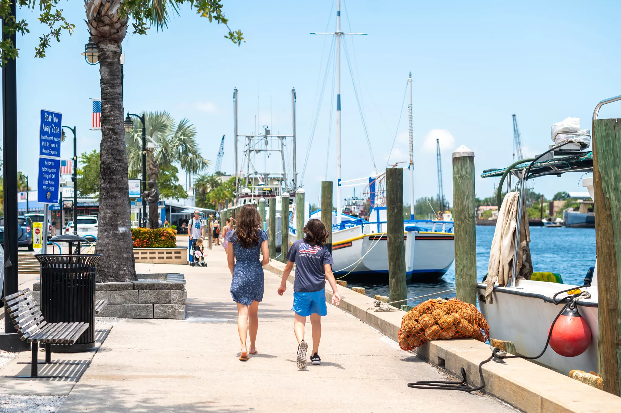 Are There Beaches in Tarpon Springs, Florida?