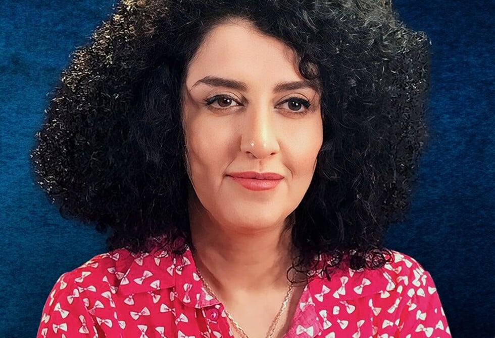ναργκίς μοχαμαντί: οι ιρανικές αρχές της απαγόρευσαν να παραστεί στην κηδεία του πατέρα της