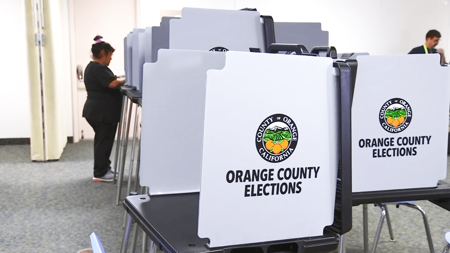 dos medidas en boleta electoral causan controversia en el condado de orange