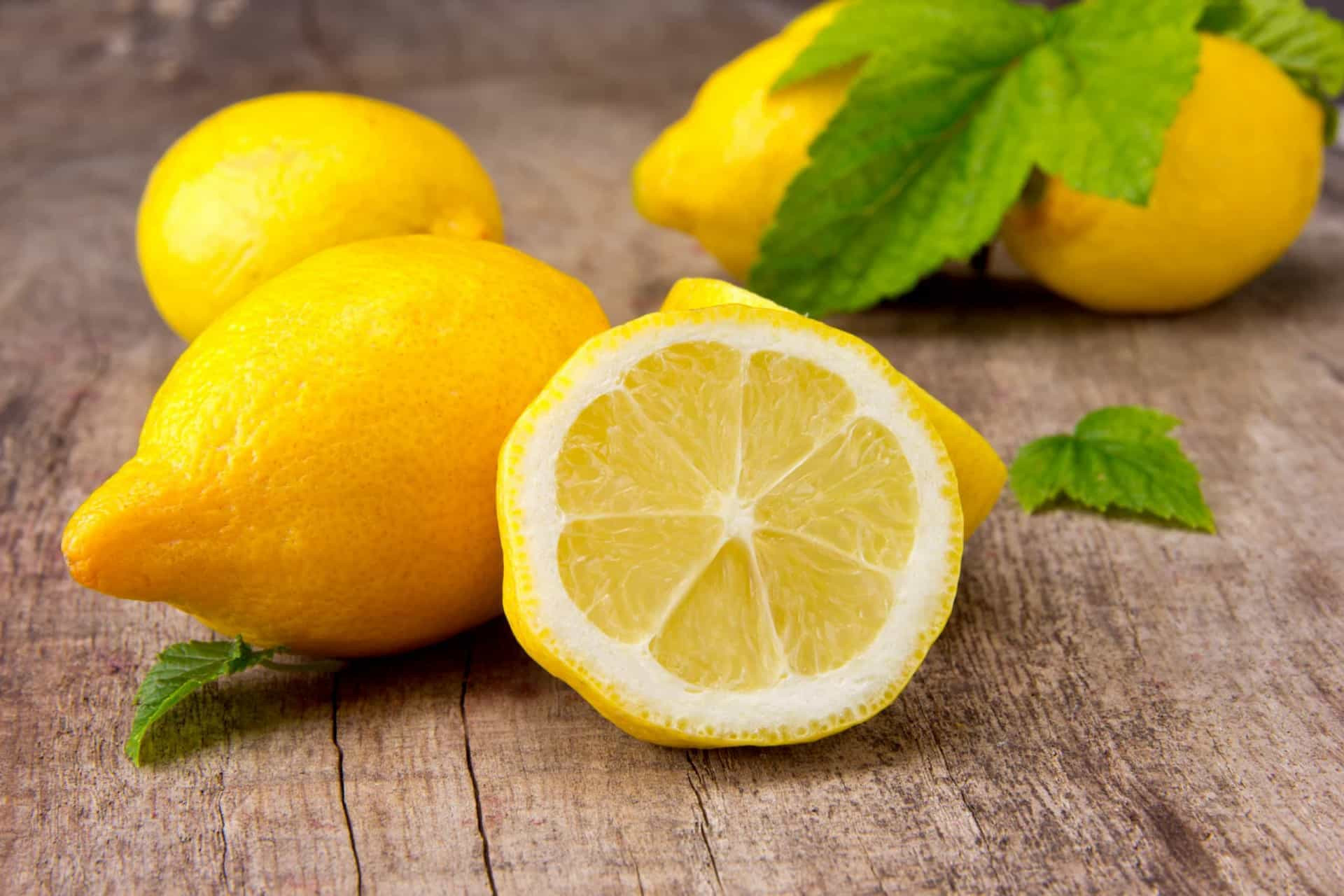 The healing and cleaning properties of lemon juice