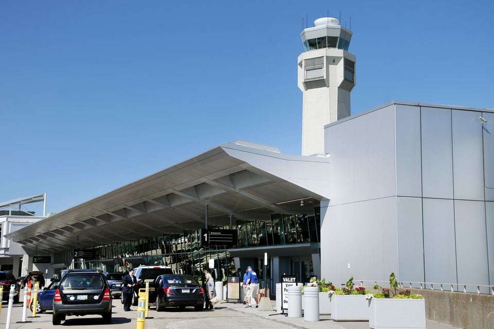 airlines agree to pay for first phase of cleveland hopkins terminal rebuild