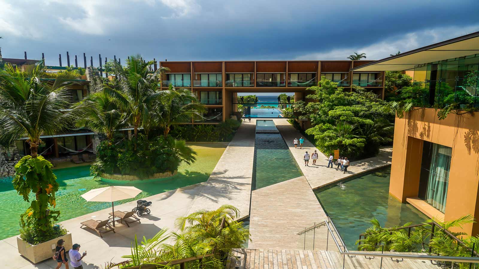 <p><strong>Address: </strong>Carretera Federal Chetumal-Puerto Juárez, Av. Solidaridad 2-Kilómetro 282 Lt 023, 77710 Playa del Carmen, Q.R., Mexico</p><p>Experience one of the best accommodations in Playa del Carmen at Hoteles Xcaret. This all-inclusive luxury hotel offers tailor-made experiences for customers, from families with little kids to solo travelers collecting unique experiences. </p>