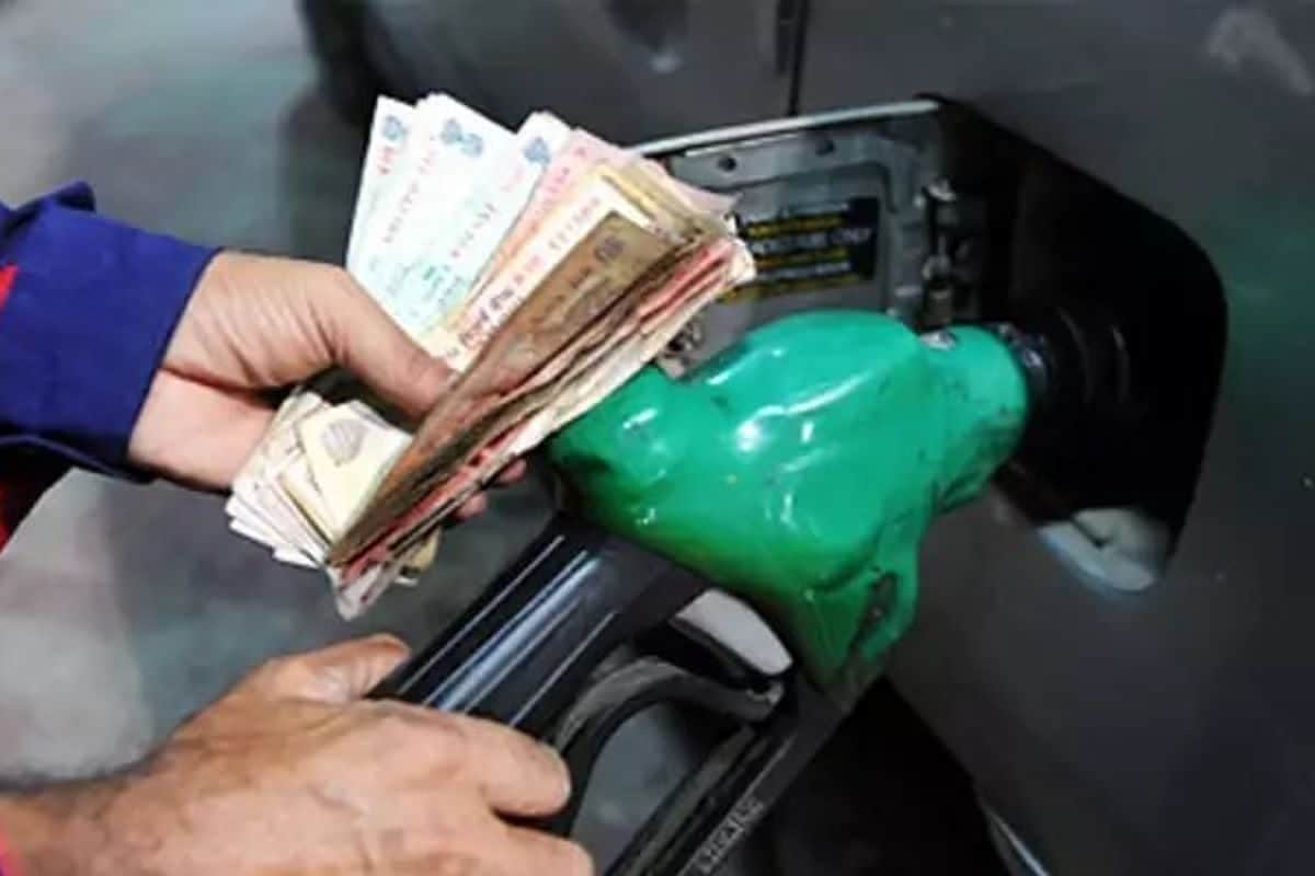 petrol, diesel fresh prices announced: check rates in your city on april 10