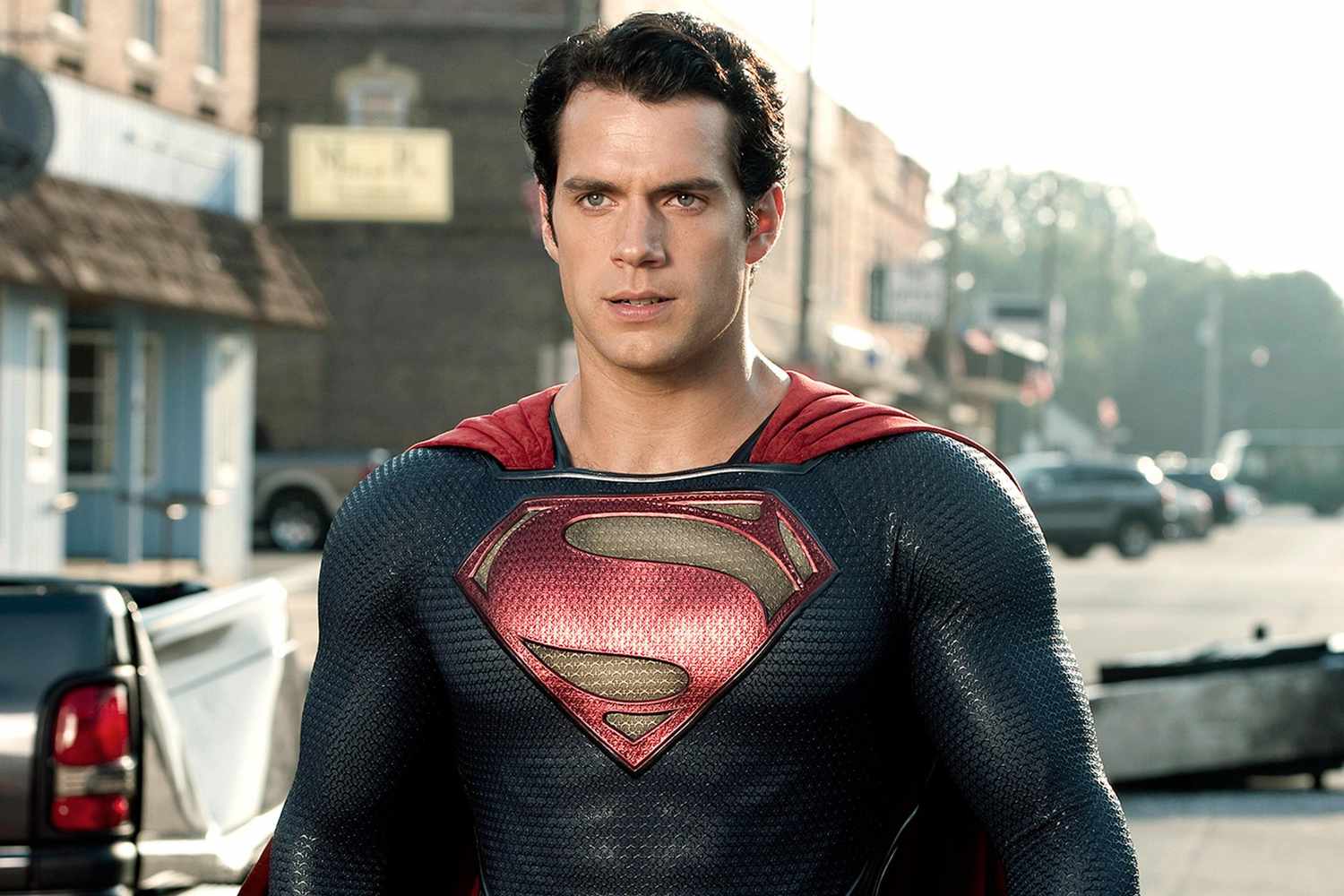 james gunn revela primera imagen de la nueva película de superman (henry cavill estaría celoso)