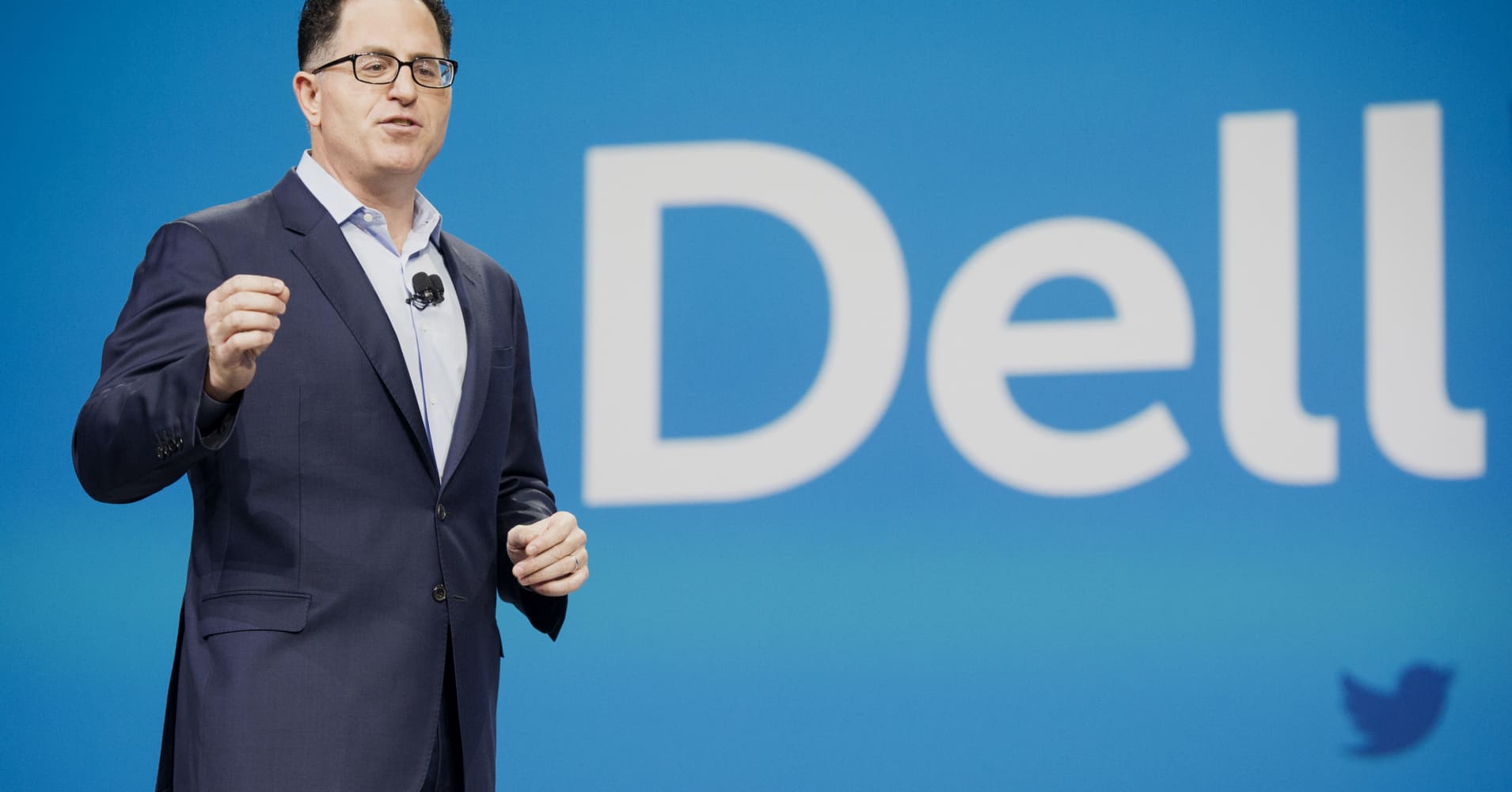 dell shares soar 15% after beating earnings expectations, cites rising demand for ai servers