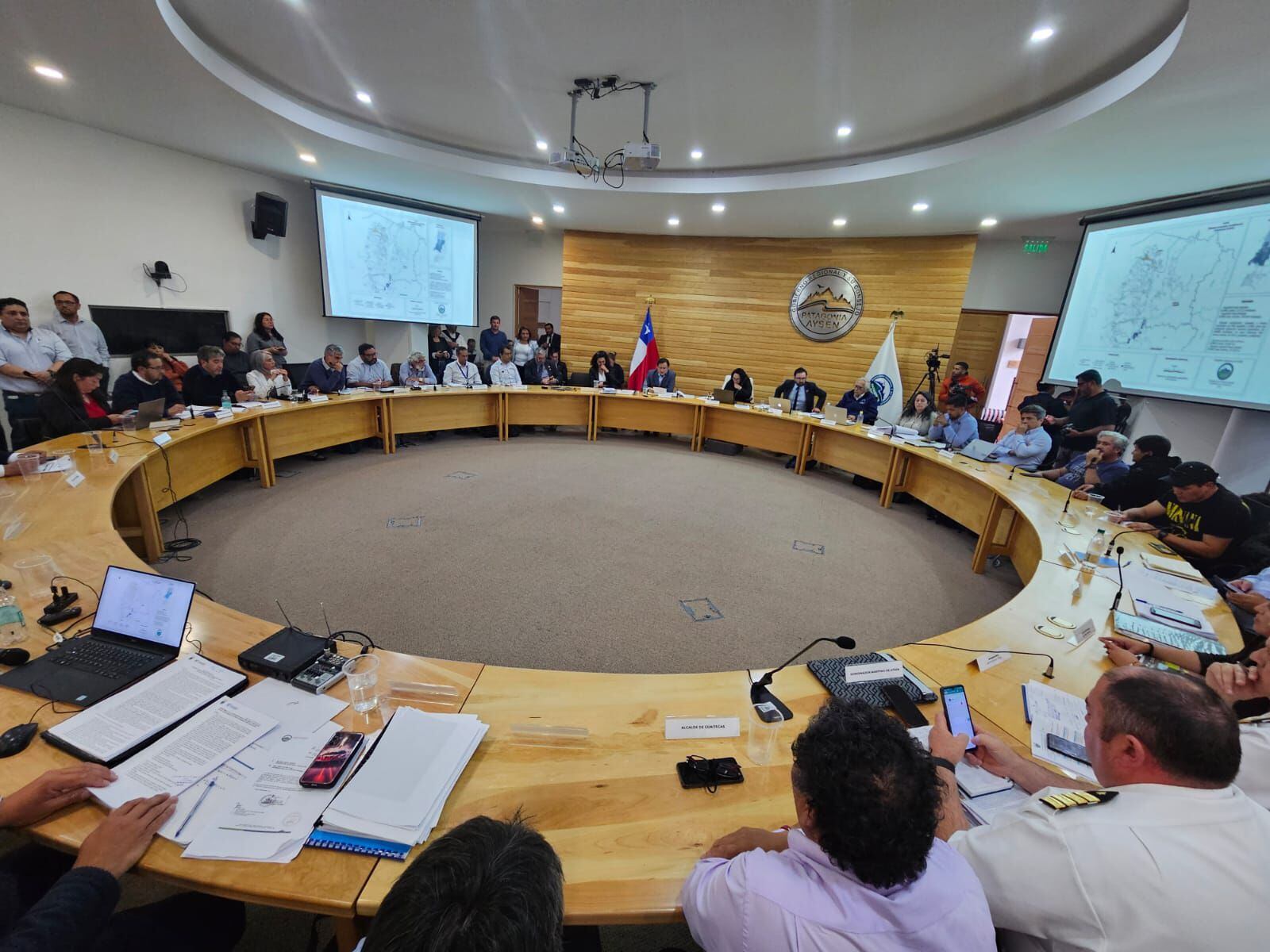 ley lafkenche: con votos del ejecutivo, comisión regional de aysén rechaza controvertida solicitud de dos comunidades indígenas