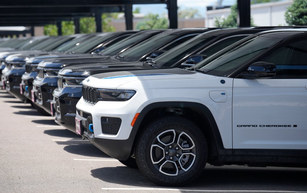 transport canada issues over 20 vehicle recalls in 2 days. what to know