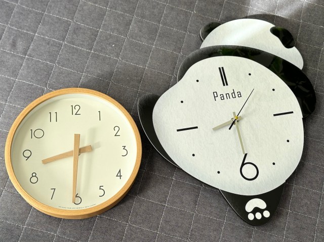 amazon, 【amazon低評価検証】評価1.7「2699円の揺れる＆光るパンダの壁掛け時計」を買ってみた / 口コミは「最悪」「めんどくさい」「針が入っていない」など