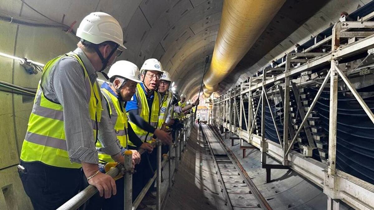 look: the metro manila subway is shaping up