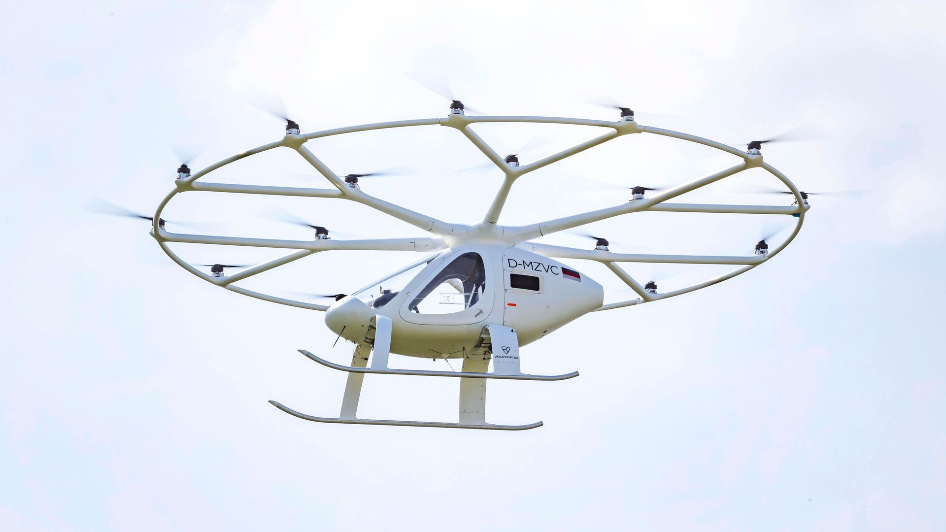 volocopter: flugtaxi-firma erhält grünes licht für serienproduktion