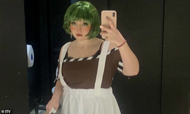amazon, willy wonka's oompa loompas speak: forlorn actress reveals she wanted to walk out of disastrous event after being given 'poundland outfit'- and says actors went to the pub when it was shut down as furious parents called police