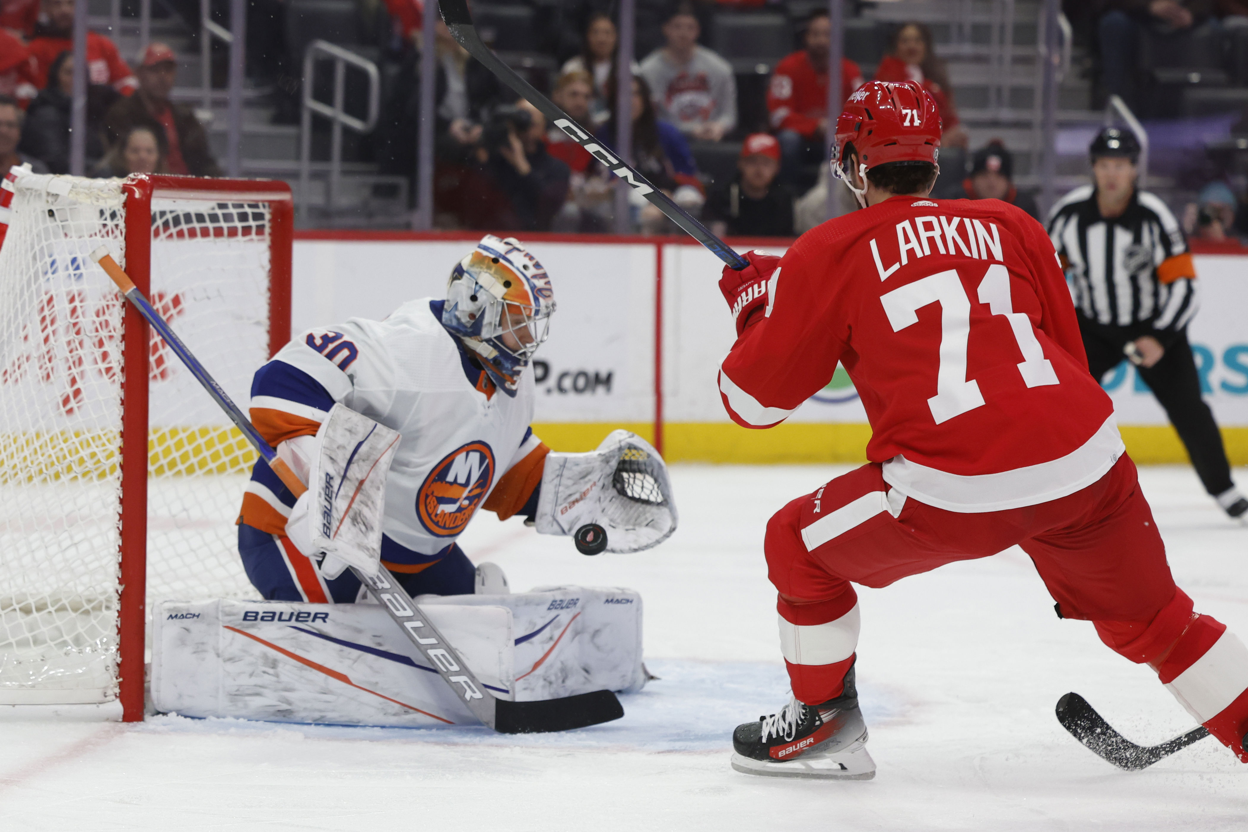 Ilya Sorokin Focuses On ‘small Details’ To Lead Islanders To Road Win