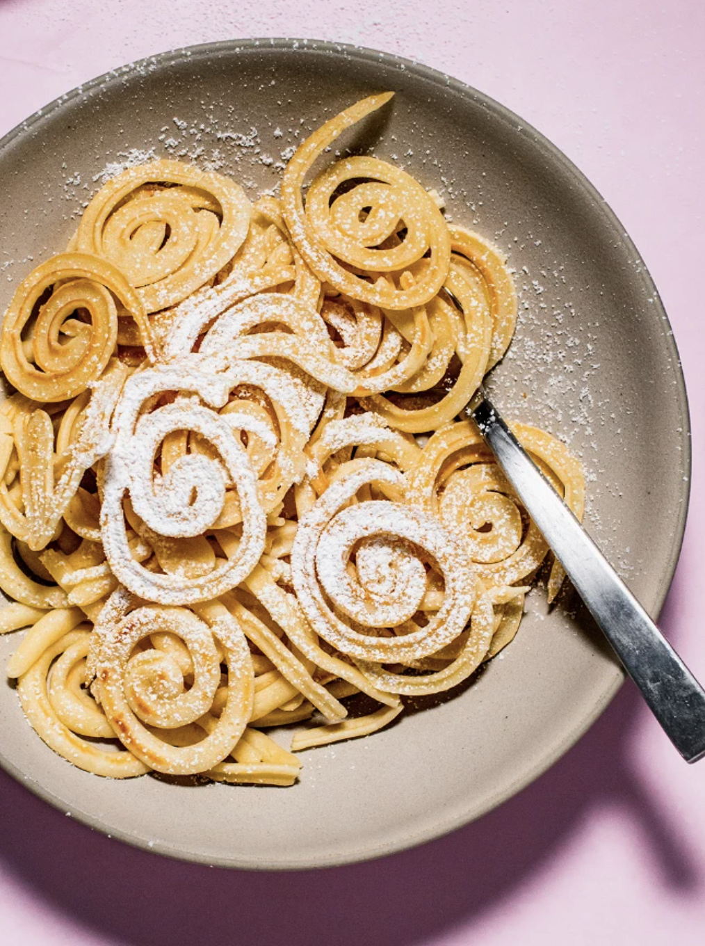 This is such a fun twist on a classic brunch meal -- kids will enjoy eating it while you'll have fun making the swirls. Just add squeeze bottle. (via Cabot Creamery)