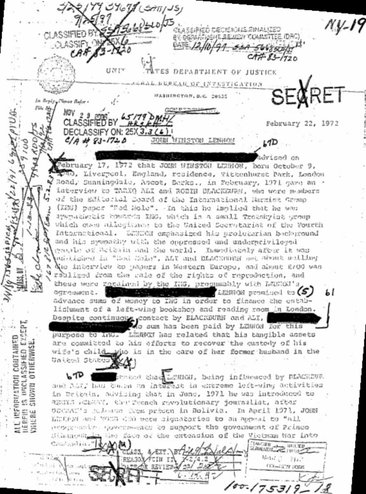 <p>Plusieurs années plus tard, des documents avaient été rendus public, indiquant que John Lennon avait été placé sous surveillance par le FBI, presque depuis le début de son arrivée dans le pays. On voit ici une lettre de J.Edgar Hoover au sujet de la surveillance de John Lennon par le FBI.</p><p>Tu pourrais aussi aimer:<a href="https://www.starsinsider.com/n/396182?utm_source=msn.com&utm_medium=display&utm_campaign=referral_description&utm_content=453819v3fr-ca"> Ces femmes de science révolutionnent leur discipline</a></p>