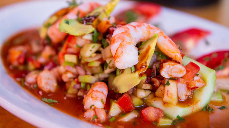 The Difference Between Poke And Ceviche Is All In The Acid