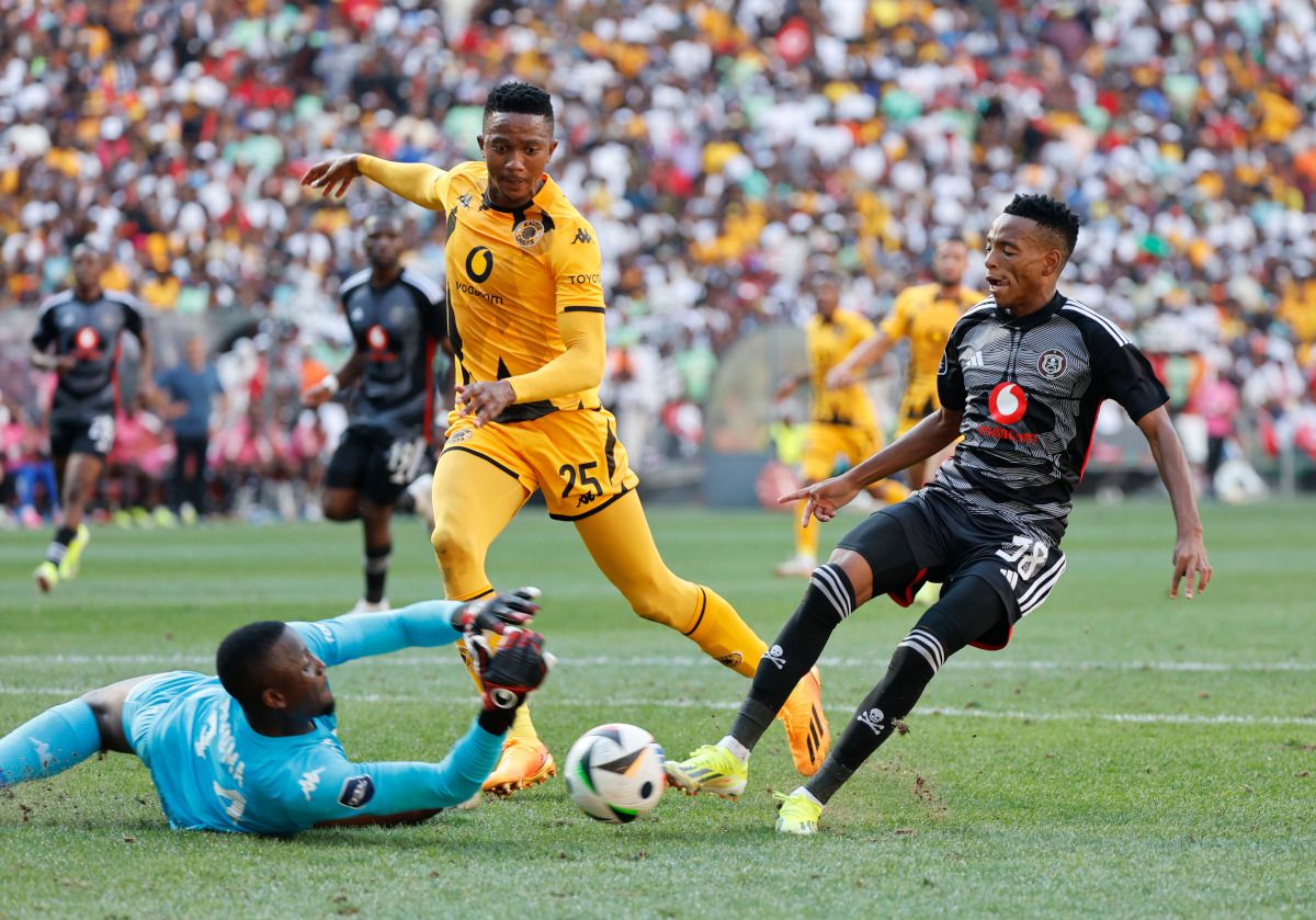 Broos Breaks Silence On Orlando Pirates Star Mofokeng’s Form