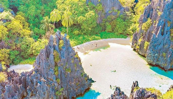 El Nido’s Hidden Beach makes Condé Nast best list