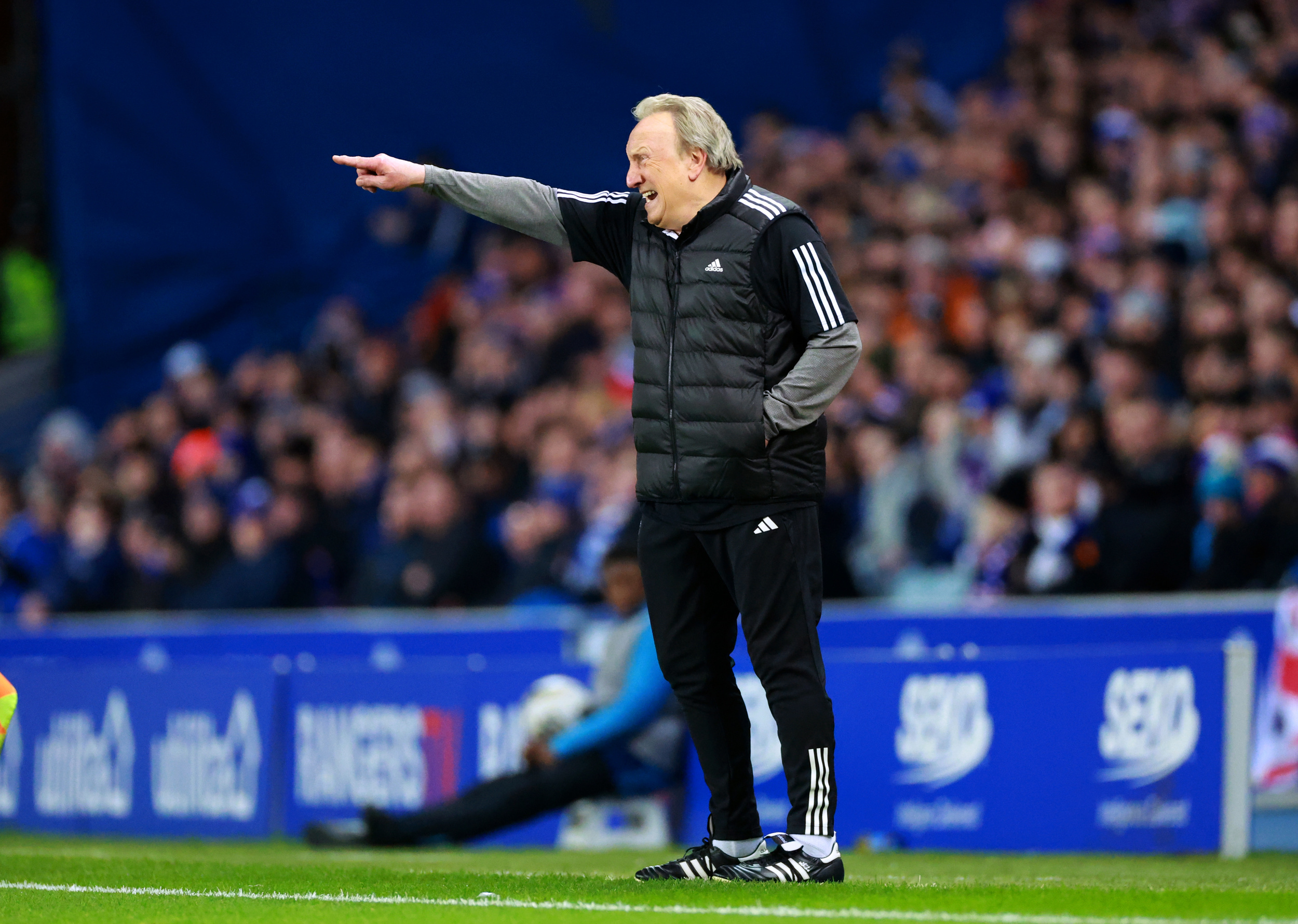 Neil Warnock Steps Down As Aberdeen Manager After Guiding Them To Cup ...